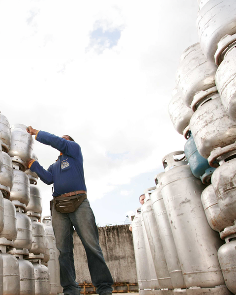 The Ultimate Guide to Cannabis Hydrocarbon Extraction: Propane, N-Butane, and Isobutane